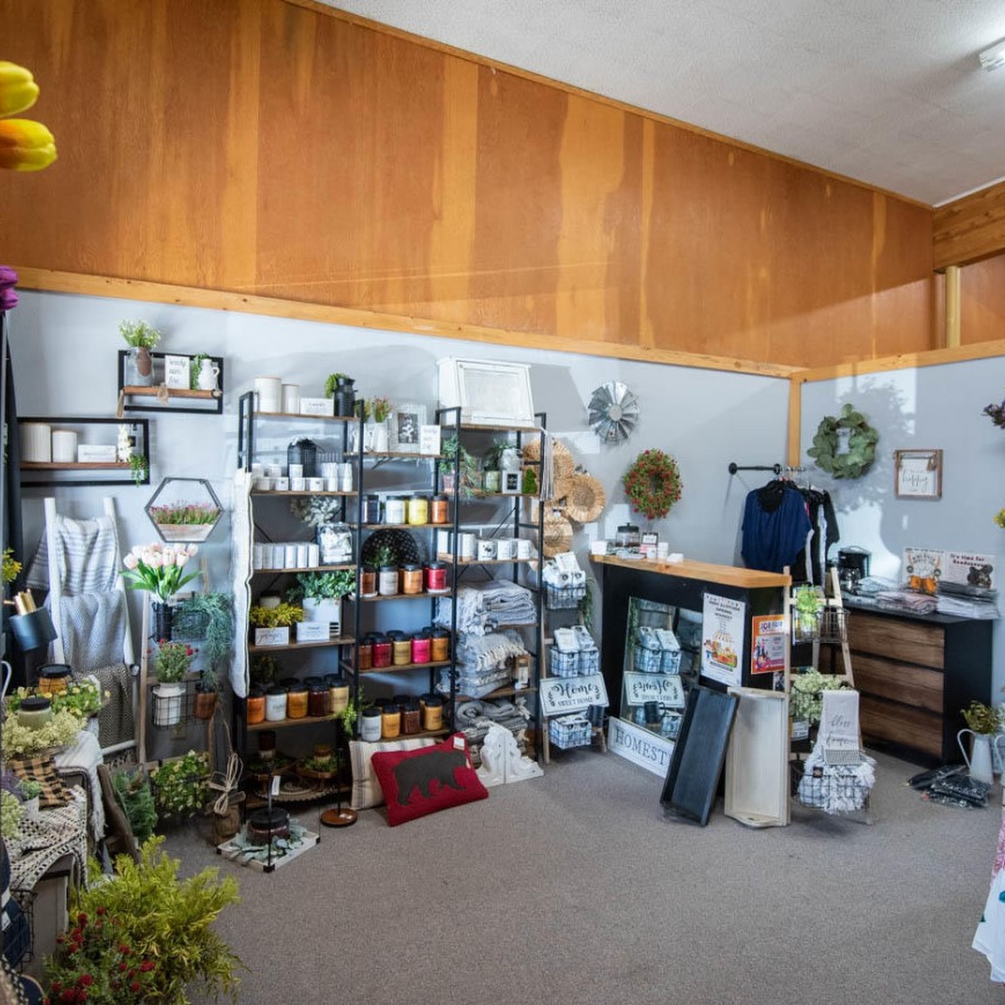 White Bear Creations Pinedale