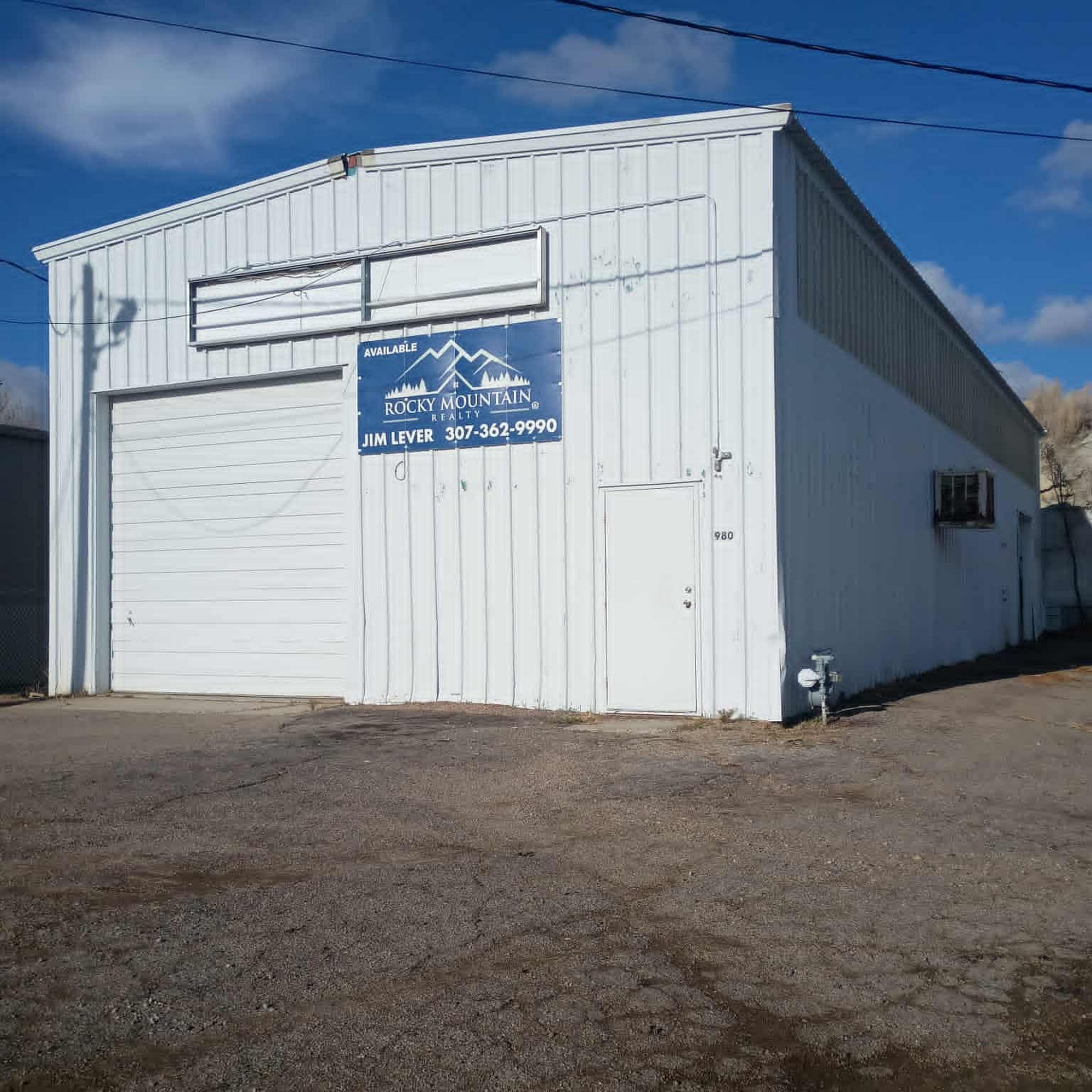 Fix it Shop 980 Elk St, Rock Springs