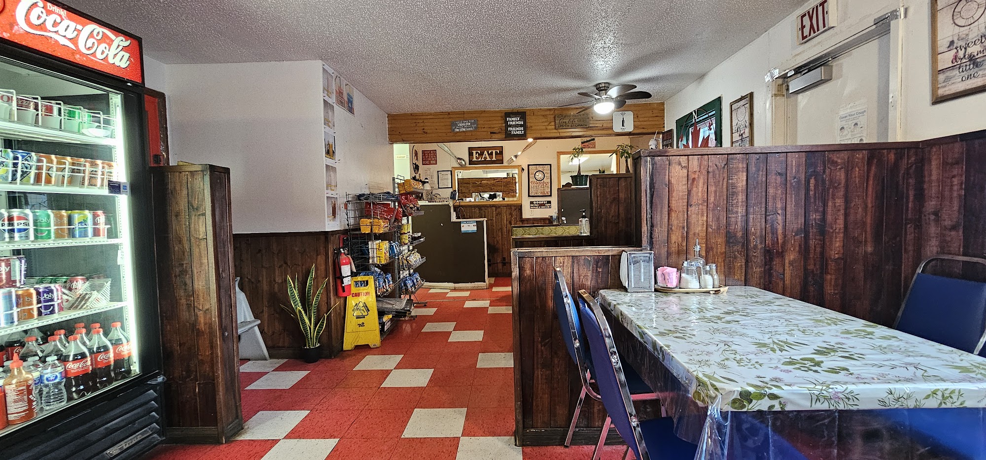Sunshine Restaurant and Bakeshop 35601 Klondike Hwy, Carmacks, YT Y0B 1C0